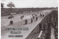 1923
